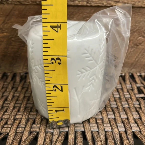 Scentsy “Spirit of Joy” Mini Warmer Christmas Winter Decor BRAND NEW *Firm Price - Picture 5 of 11